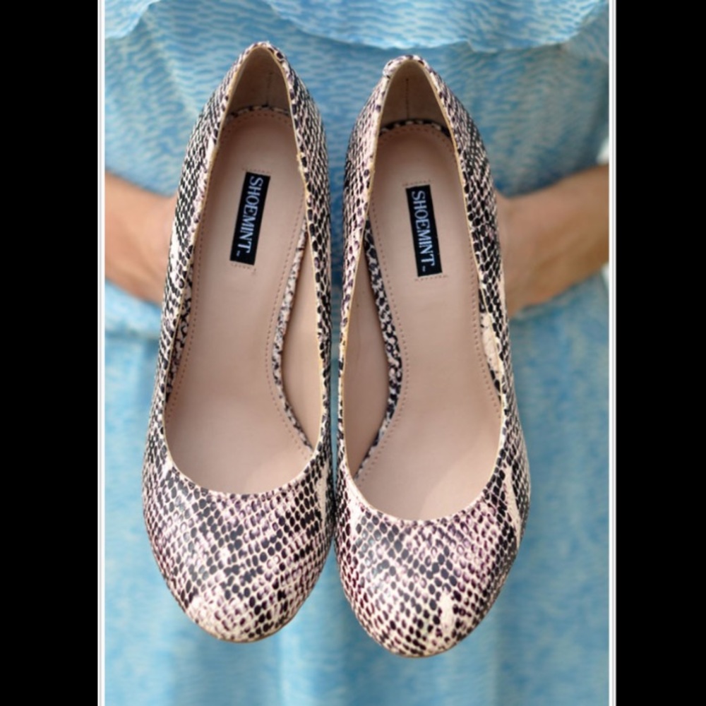 Shoemint Snakeskin Rosemary Heels Pumps